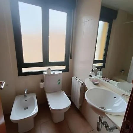 Corrala De San Aton. Atico Veleta Apartment